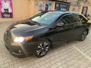 Toyota Corolla 2011 Black