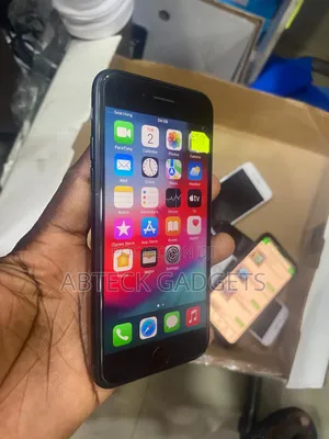 Apple iPhone 7 32 GB Black