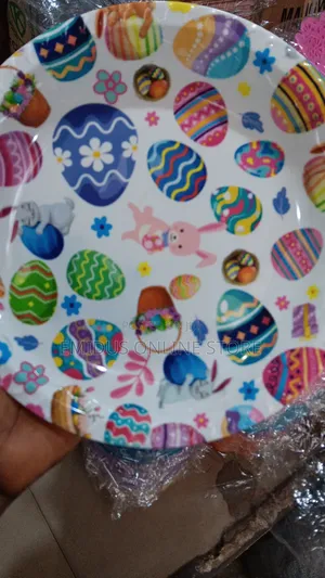 Round Ceramic Trays Dozen