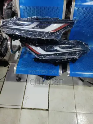 Toyota Venza Head Lamp 2023