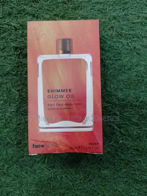 Face Facts Shimmer Glow Oil