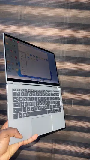 Laptop HP EliteBook x360 1030 G7 16GB Intel Core i7 SSD 512GB