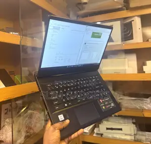 Laptop MSI GP66 LEOPARD 10UG 32GB Intel Core I7 SSD 512GB