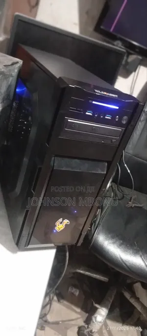 Desktop Computer Asus 16GB Intel Core I7 SSD 512GB