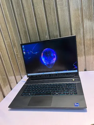 Laptop Dell Alienware M16 R1 64GB Intel Core I9 SSD 2T
