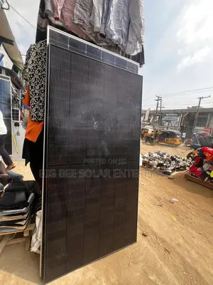 Jinko 650w Bi-Facial Mono Solar Panel All Black