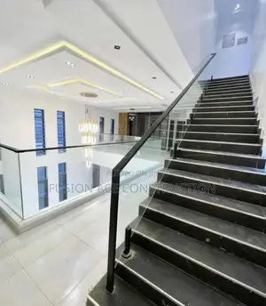 Staircase and Balcony Glass Handrails