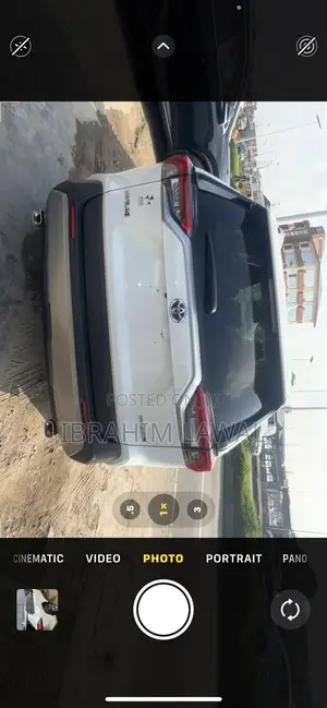 Toyota RAV4 XLE 2021 White