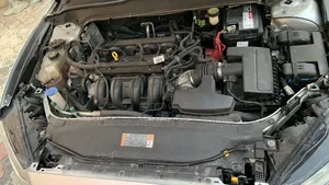 Ford Fusion Platinum FWD 2017 Silver