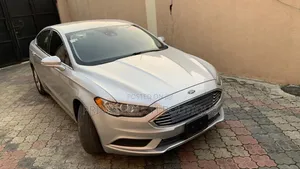 Ford Fusion Platinum FWD 2017 Silver