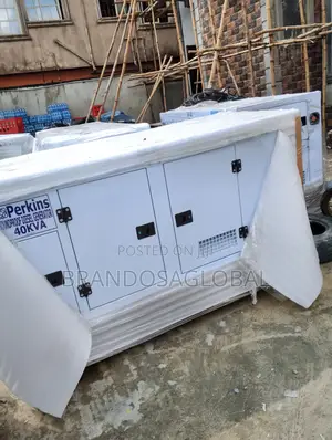 Perkins 40kva Sp-40 Soundproof Genset Best for Offices