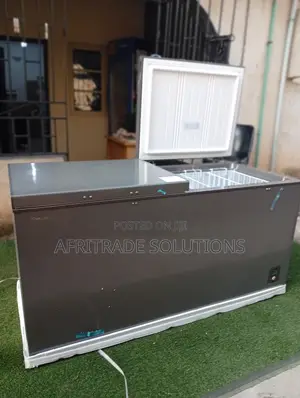 Hisense 66dd Large Double Door Chest Freezer