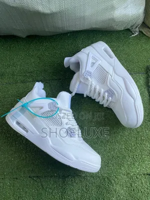 Air Jordan 4