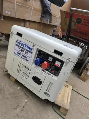 (10kva)3phase Perkins Diesel Soundproof Gen 1years Wty 100%Copper Coil