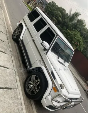 Bulletproof Gwagon for Rent (White)