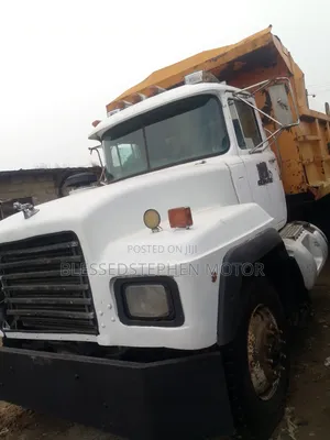 Mack Truck
