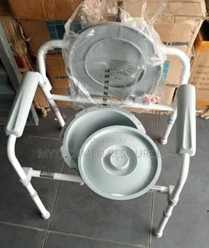 Commode Chair