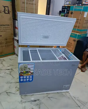 Nx-400 Chest Freezer 320l for Household Storage