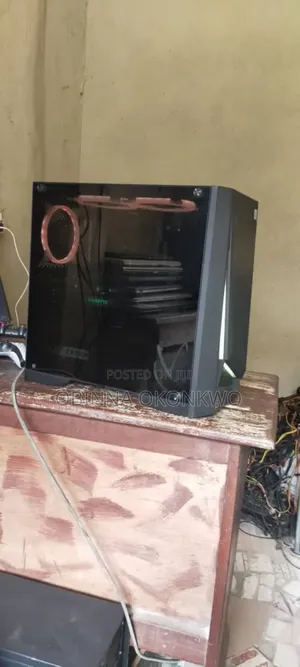 Desktop Computer MSI Aegis X 32GB Intel Core I7 SSD 1T