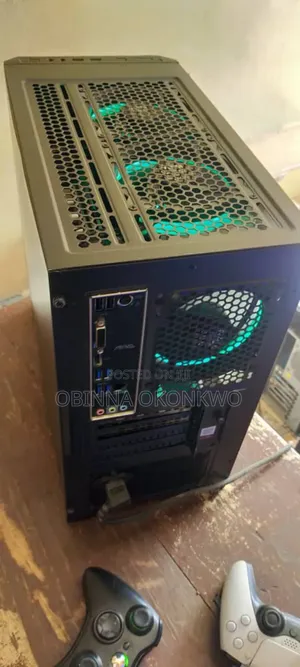Desktop Computer MSI Aegis X 32GB Intel Core I7 SSD 1T