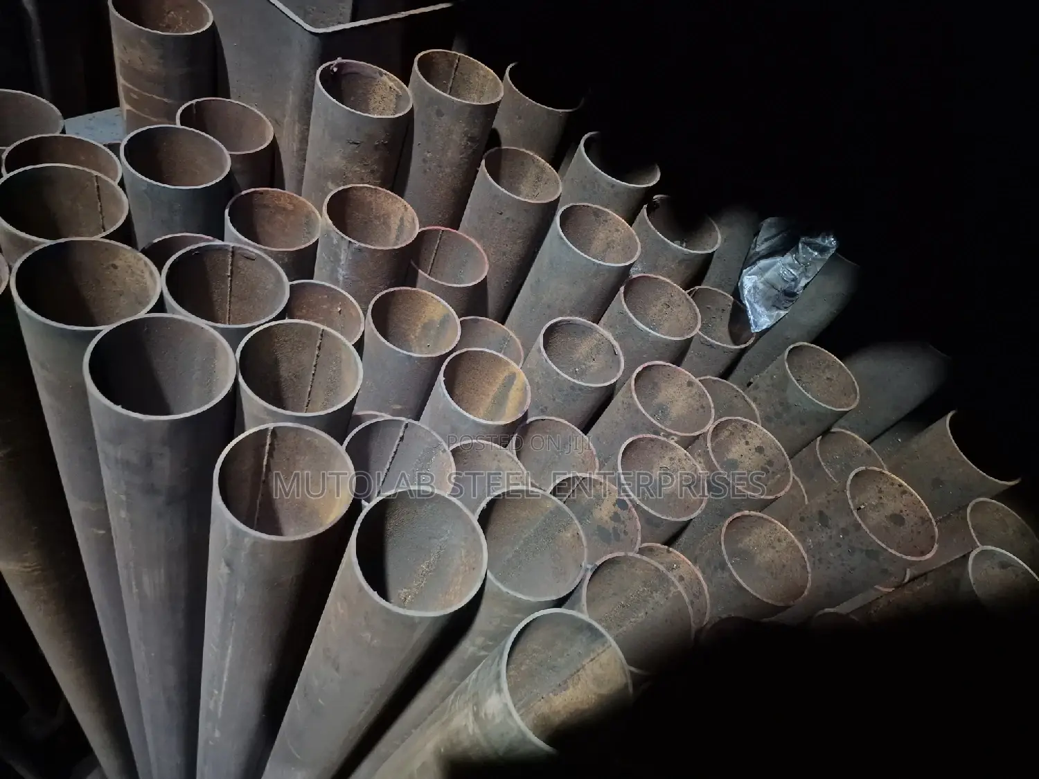 Round Pipe And Square Pipe