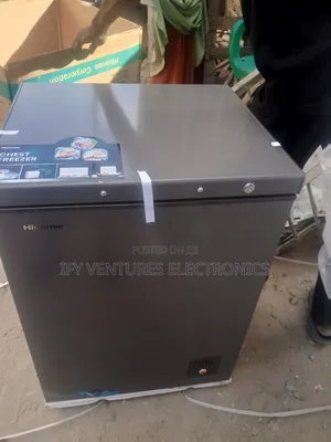142 Liters Hisense Chest Freezer, Silver Color, Fast Freezing.