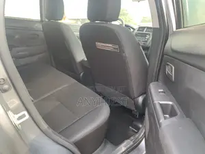 Mitsubishi Outlander 2016 Gray