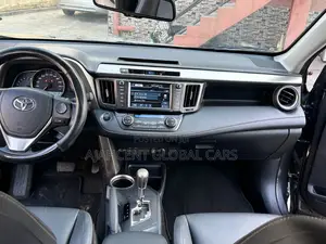 Toyota RAV4 Limited 4dr SUV AWD (2.5L 4cyl 6A) 2014 Gray