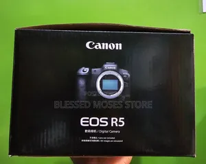 Canon Eos R5 Camera