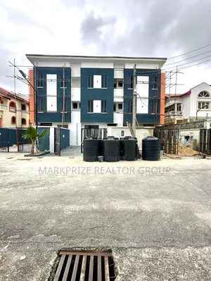 4bdrm Duplex in Ogudu GRA for sale