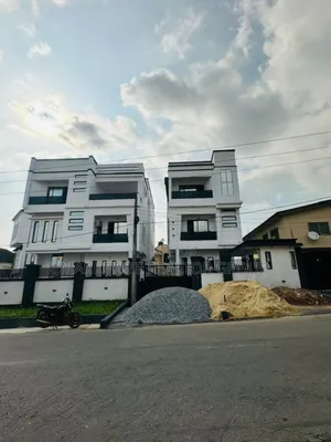 7bdrm Duplex in Magodo for sale