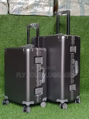 Quality Aluminum Set of 2 Luggage Cases