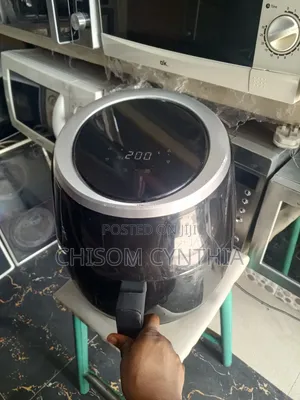 Uk Used Air Fryer Working Perfectly in Good Condition With Guarantee.