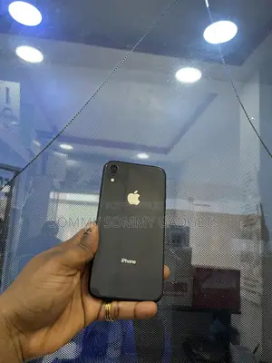 Apple iPhone XR 64 GB Black