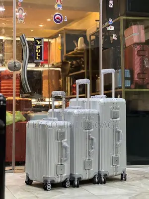 Strong 3 in 1 Aluminum Luggage Traveling Box