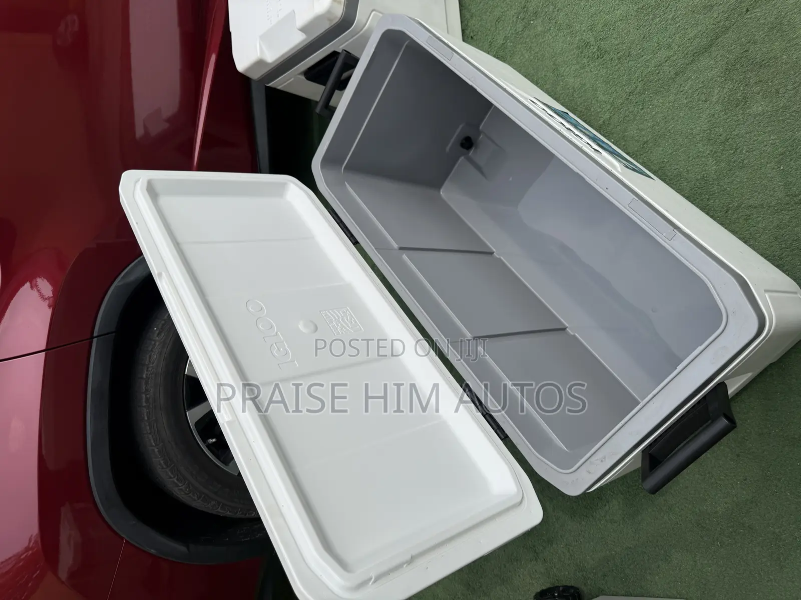 Igloo Multipurpose Coolers in Different Sizes