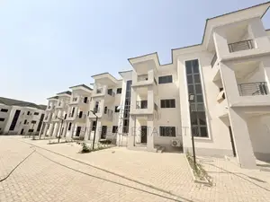 4bdrm Townhouse/Terrace in Life Camp for sale