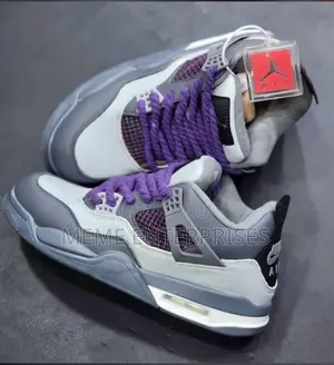 Guys Jordan 4 Wear**