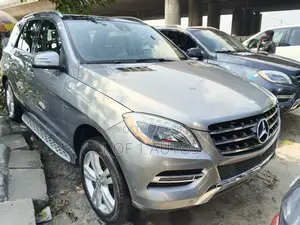 Mercedes-Benz M Class ML350 4dr SUV (3.5L 6cyl 7A) 2015 Gray