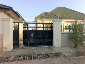3bdrm Bungalow in Goldmind Estate, FHA for sale