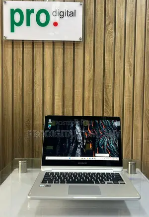 Laptop Samsung NP740U3E 8GB Intel Core i5 SSD 500GB