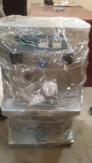 Double Nozzle Liquid Filling Machine