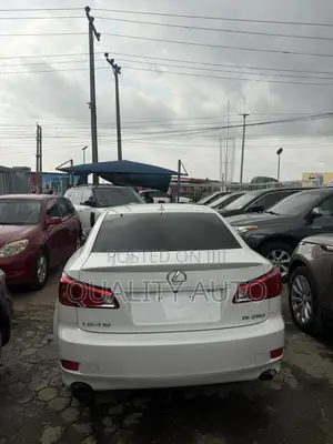 Lexus IS 250 4WD 2009 White