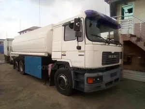 24,530liters Man Diesel Pedlar