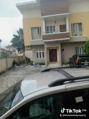 5bdrm Duplex in Off Adeniyi Jones, Ikeja for sale