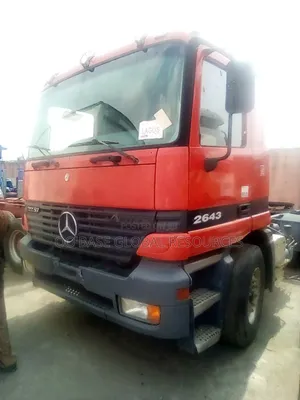 10tires Mercedes Actros Trailer Head