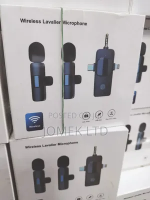Wireless Microphone. Wireless Transmission Technology Live Show