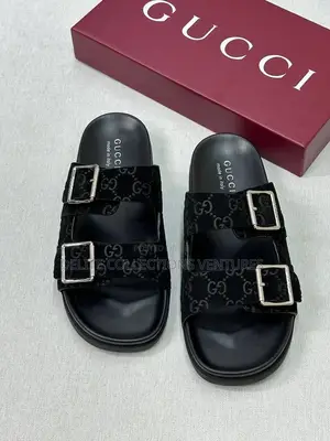 *Gucci Gg-Printed Slide Sandals*