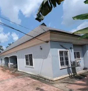 2bdrm Bungalow in Off Oron Road Uyo for sale