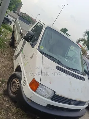Volkswagen Transporter 2003 White